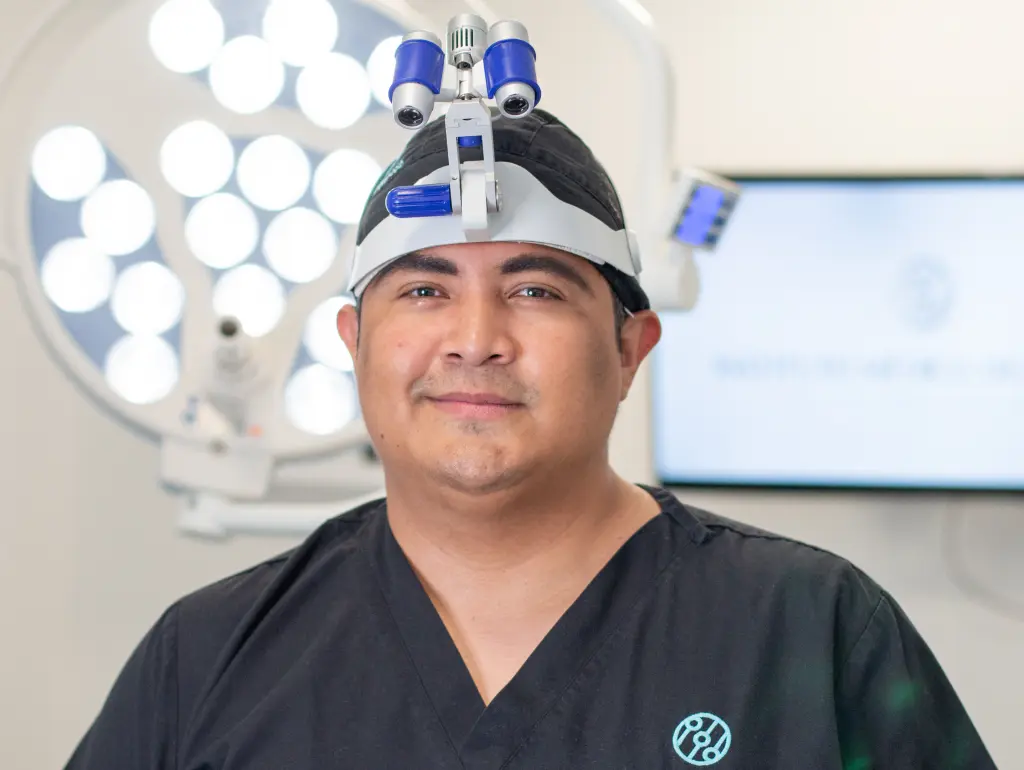 Dr. Hiram Abif Espinosa Custodio