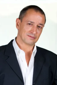 Dr. Bijan Feriduni